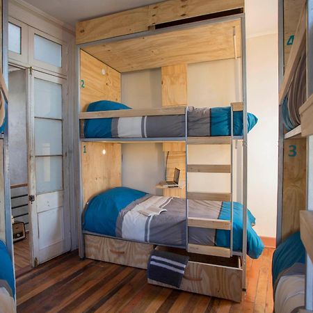 Casa Lastra Hostel บัลปาราอีโซ ภายนอก รูปภาพ