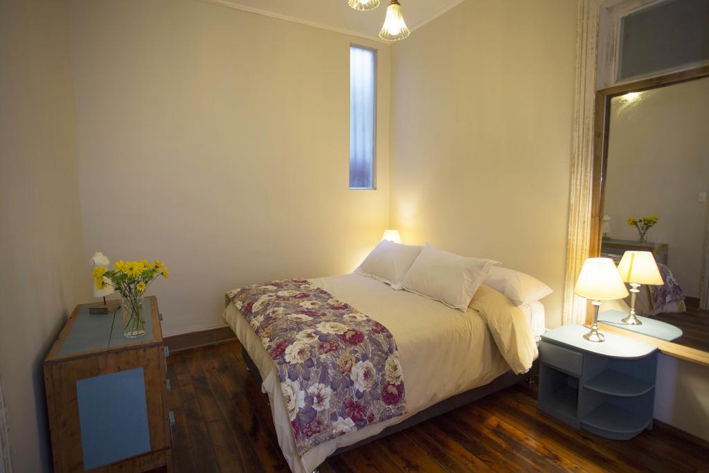 Casa Lastra Hostel บัลปาราอีโซ ภายนอก รูปภาพ