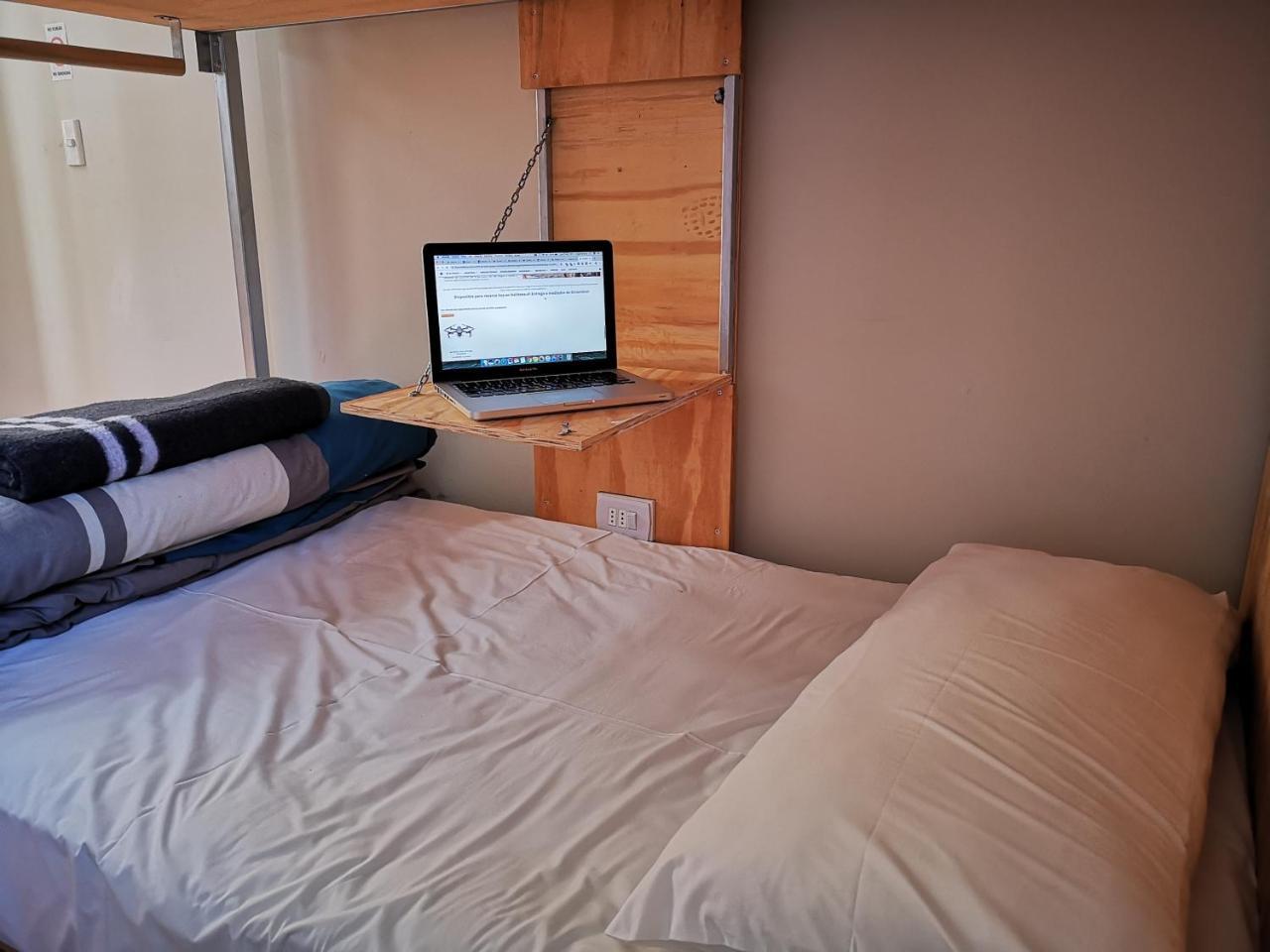Casa Lastra Hostel บัลปาราอีโซ ภายนอก รูปภาพ